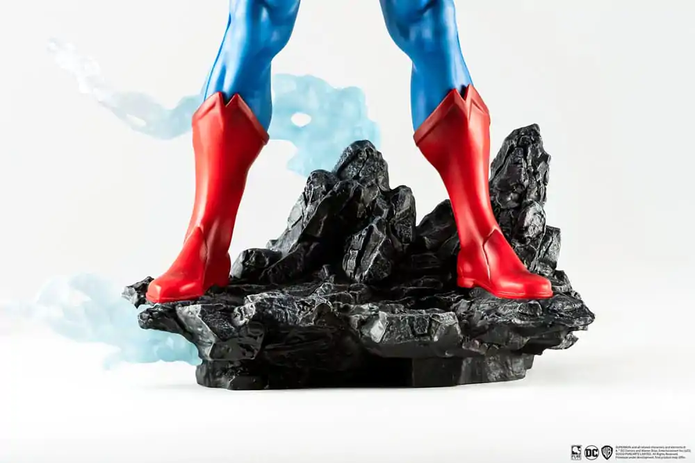 Superman PX PVC Statue 1/8 Superman Classic Version 30 cm termékfotó