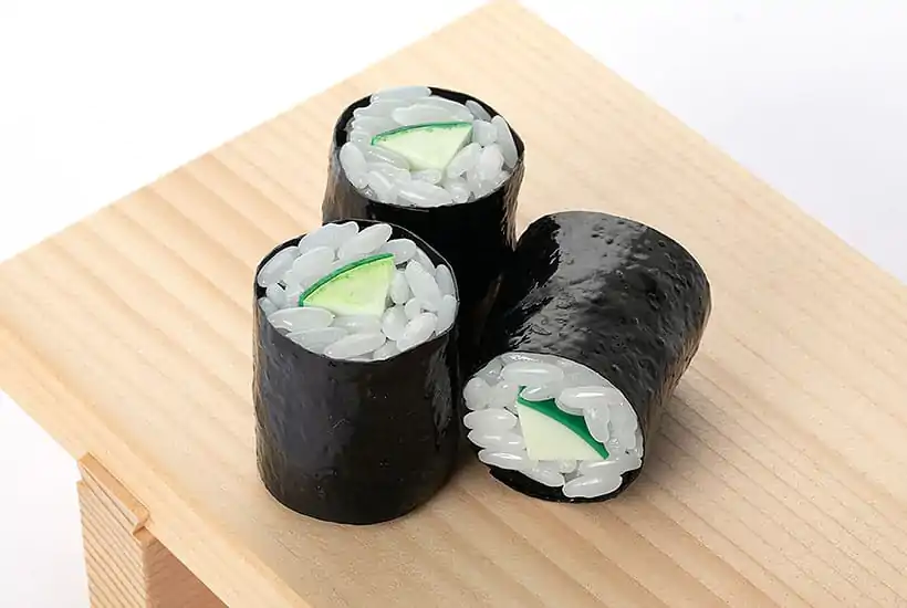 Sushi 1/1 Kappa Maki (Cucumber Sushi Roll) (re-run) Műanyag modell készlet 3 cm termékfotó