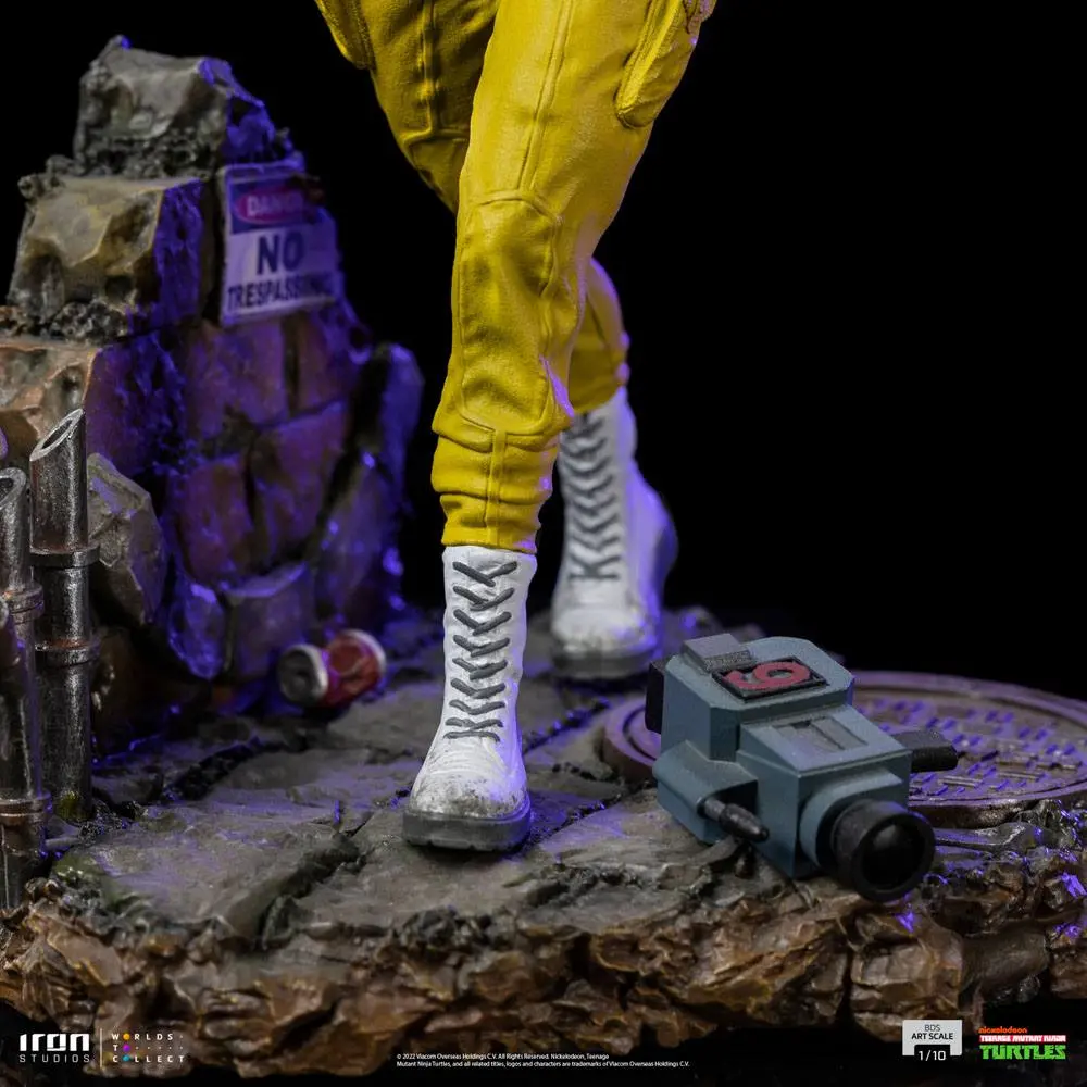 Teenage Mutant Ninja Turtles Art Scale 1/10 April O'Neal szobor figura 19 cm termékfotó