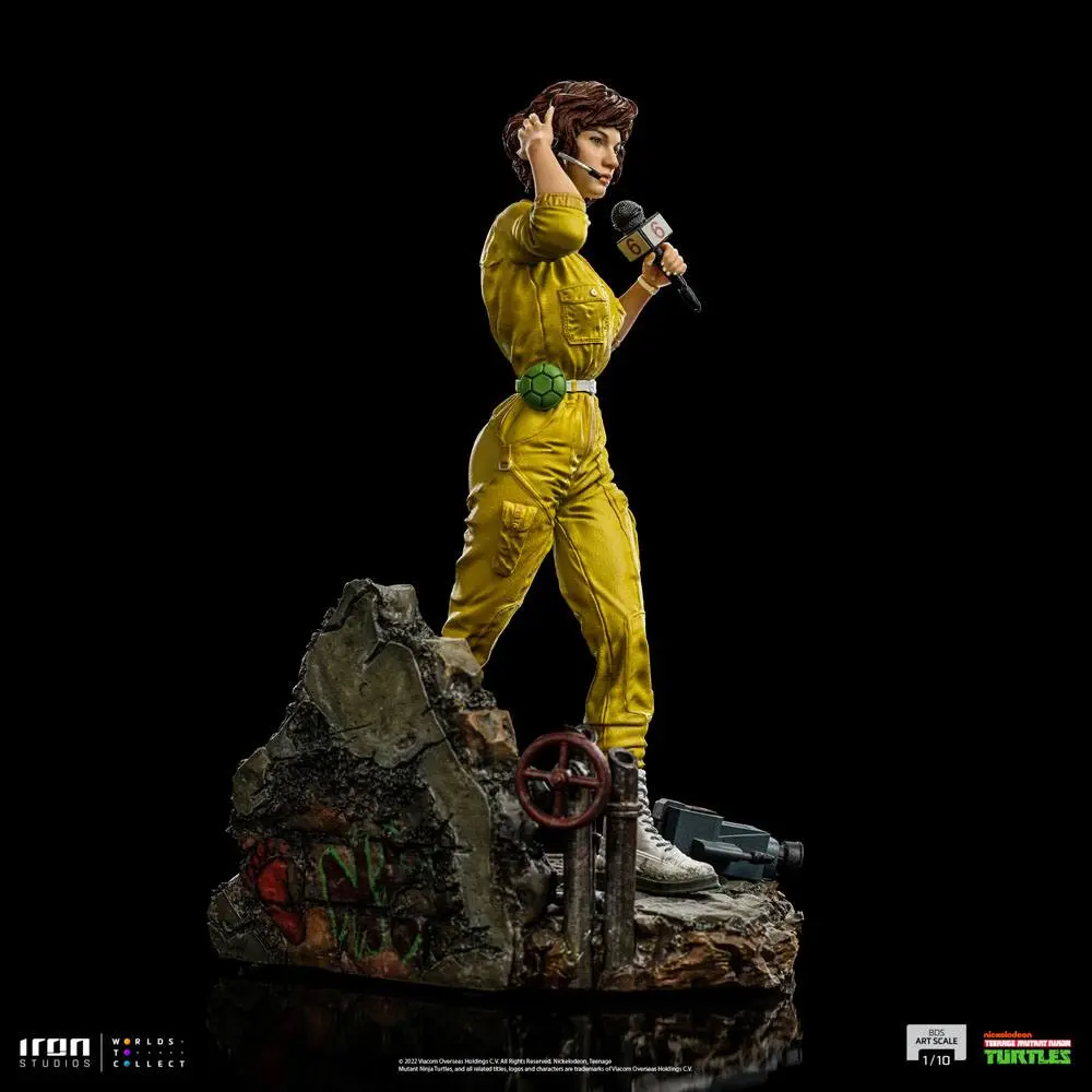 Teenage Mutant Ninja Turtles Art Scale 1/10 April O'Neal szobor figura 19 cm termékfotó