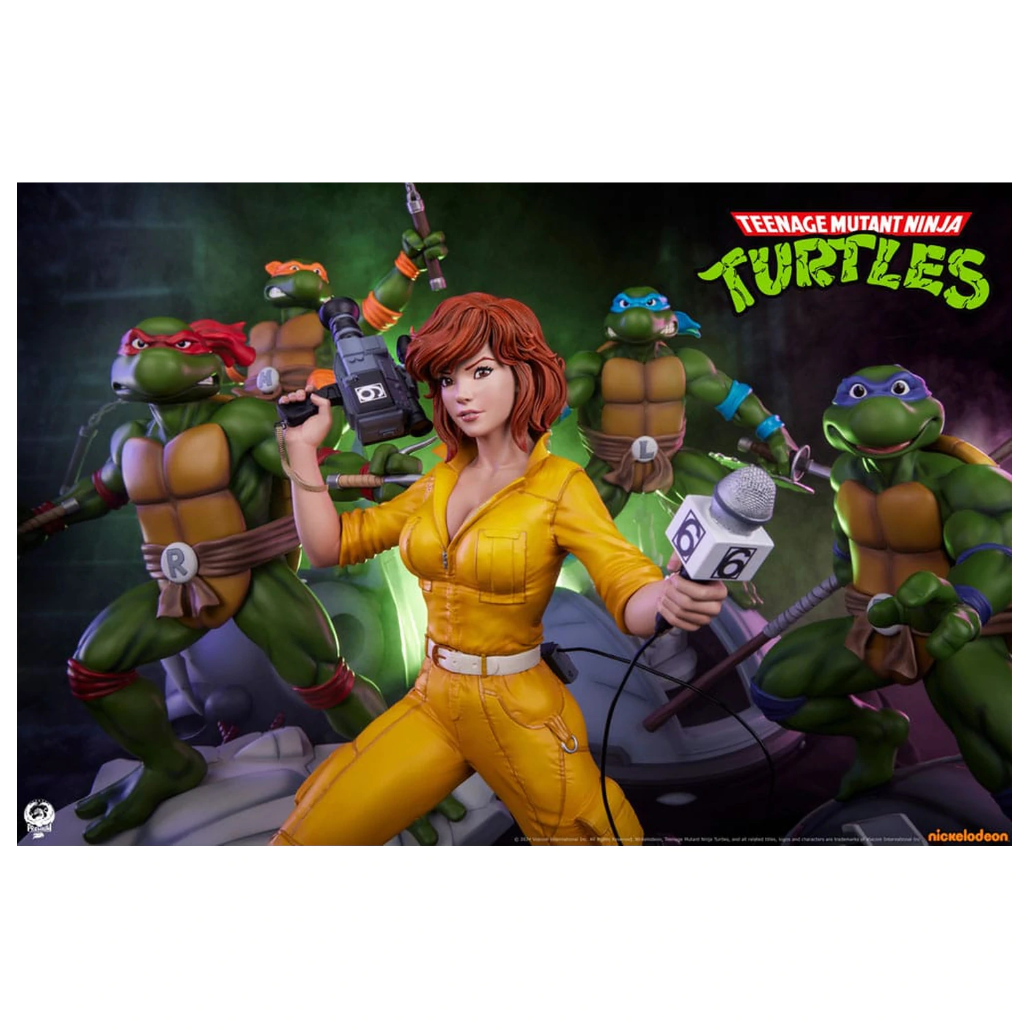 Teenage Mutant Ninja Turtles Premier Series 1/4 April O'Neil szobor figura 46 cm termékfotó