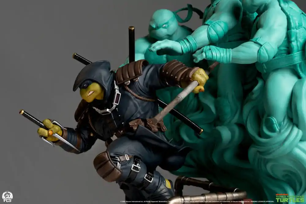 Teenage Mutant Ninja Turtles: The Last Ronin 1/10 The Last Ronin szobor figura 24 cm termékfotó