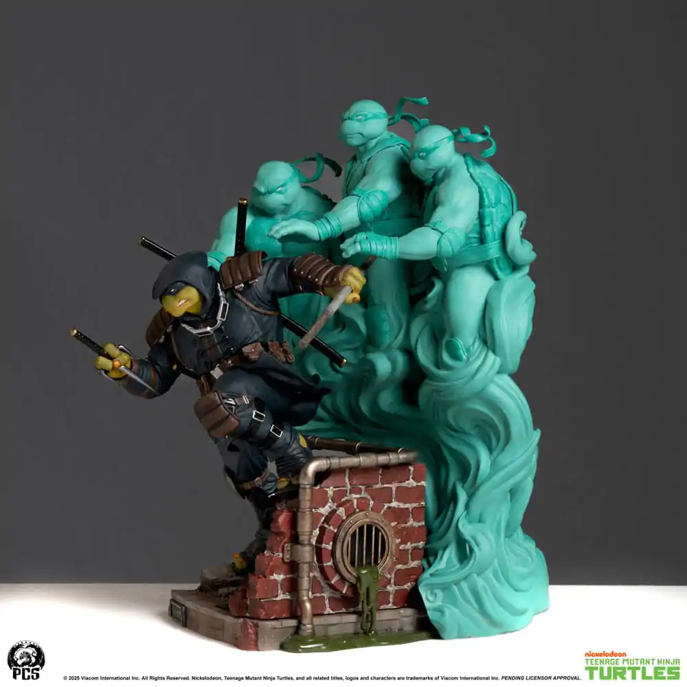 Teenage Mutant Ninja Turtles: The Last Ronin 1/10 The Last Ronin szobor figura 24 cm termékfotó