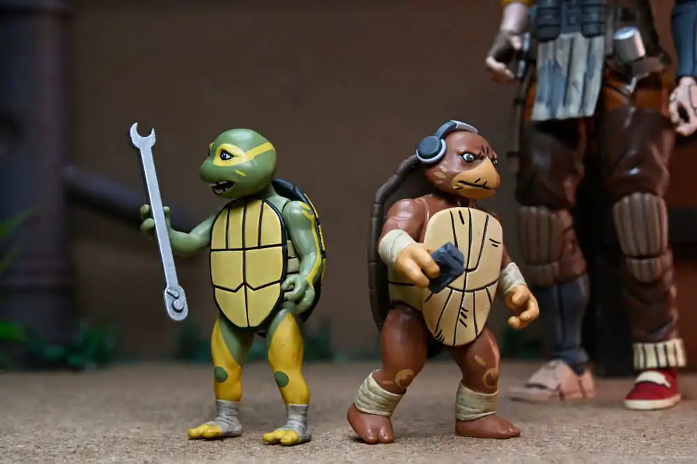 Teenage Mutant Ninja Turtles (The Last Ronin The Lost Year) Grammy April with Baby Yi & Moja akciófigura 18 cm termékfotó