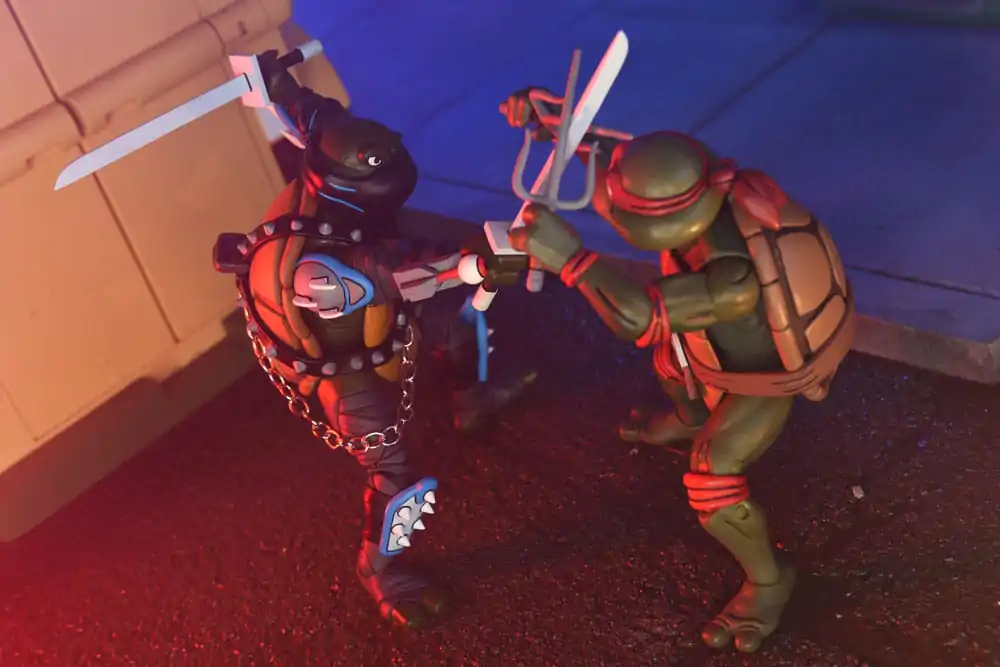 Teenage Mutant Ninja Turtles Ultimate Dark Leo akciófigura 18 cm termékfotó