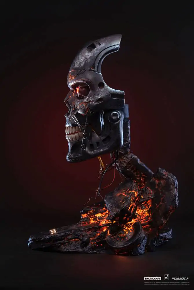Terminator 2: Judgment Day replika 1/1 T-800 Endoskeleton Mask Battle Damaged Version 46 cm termékfotó