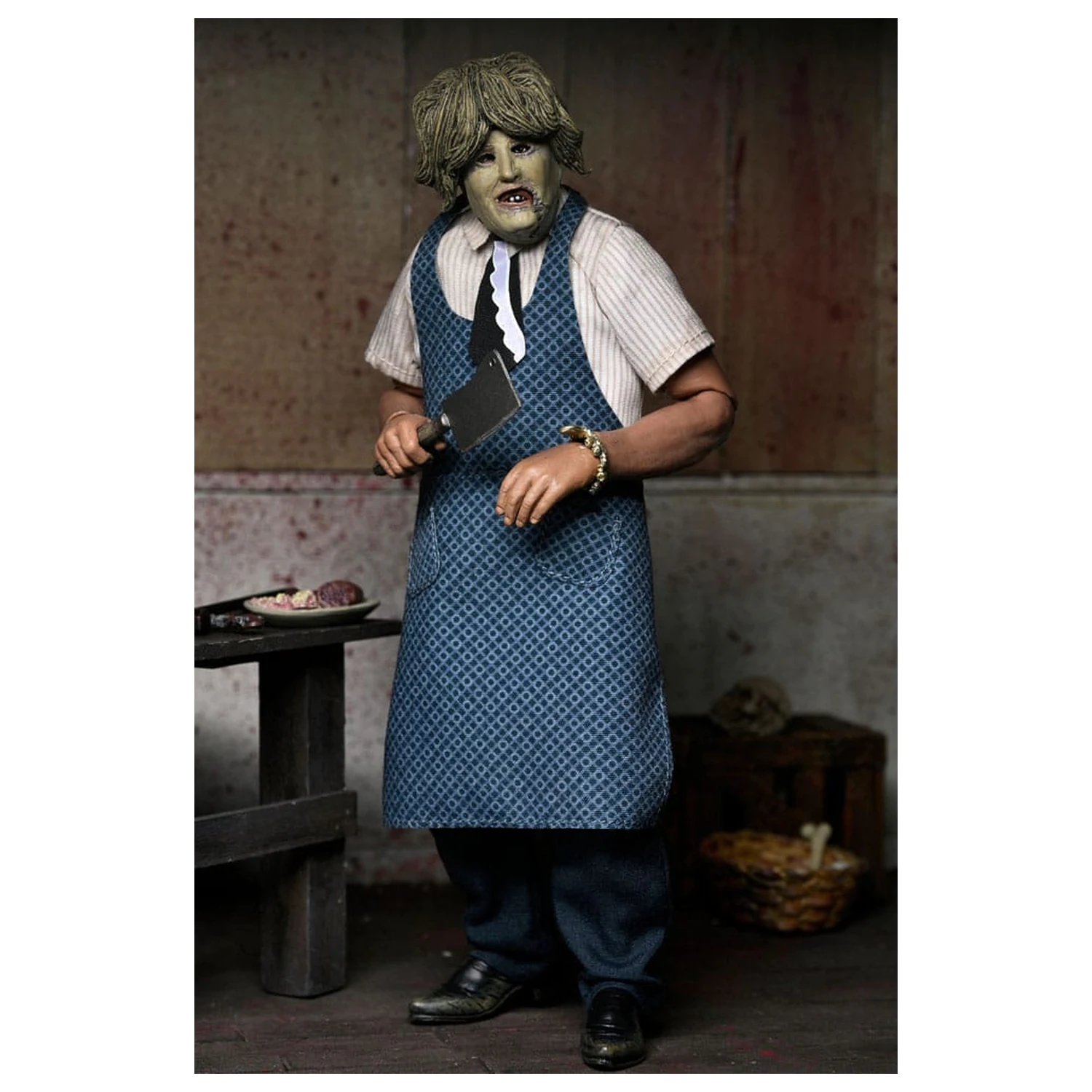 Texas Chainsaw Massacre Clothed akciófigura Leatherface with Old Lady Mask 20 cm termékfotó