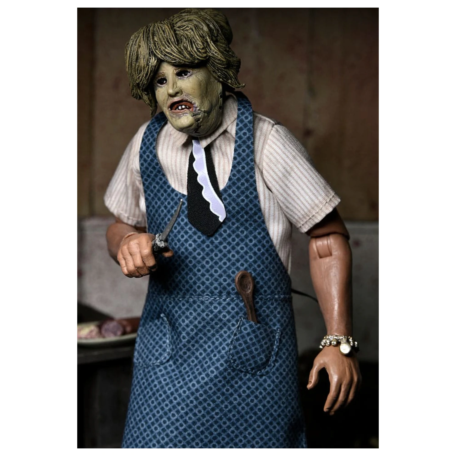 Texas Chainsaw Massacre Clothed akciófigura Leatherface with Old Lady Mask 20 cm termékfotó