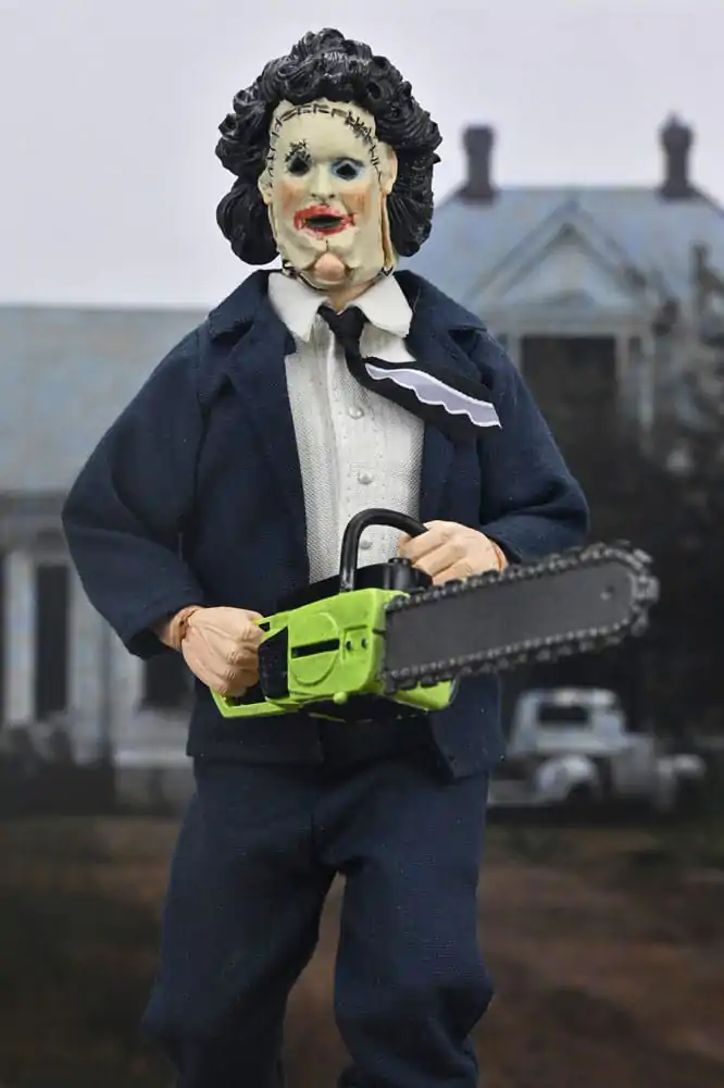 Texas Chainsaw Massacre Clothed Leatherface (Pretty Woman Mask) 50th Anniversary akciófigura 20 cm termékfotó