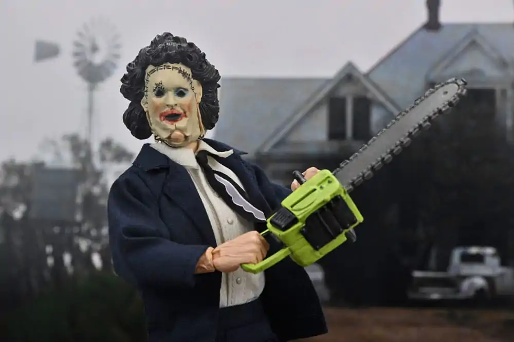 Texas Chainsaw Massacre Clothed Leatherface (Pretty Woman Mask) 50th Anniversary akciófigura 20 cm termékfotó