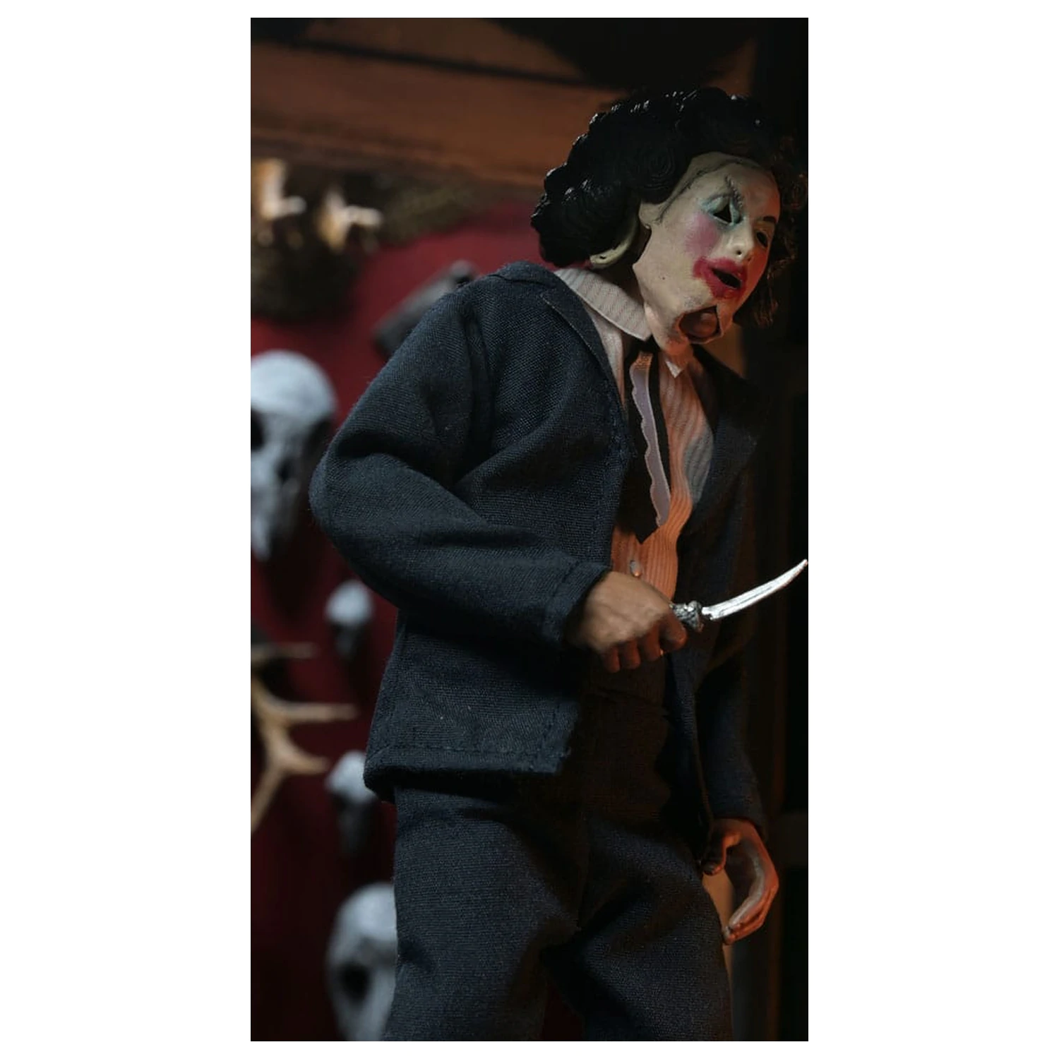 Texas Chainsaw Massacre Clothed Pretty Woman Leatherface akciófigura 20 cm     termékfotó