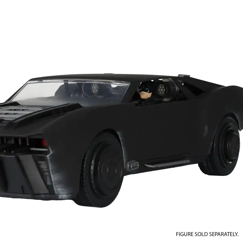 The Batman (2022) DC Multiverse Batmobil (Gold Label) jármű 48 cm termékfotó