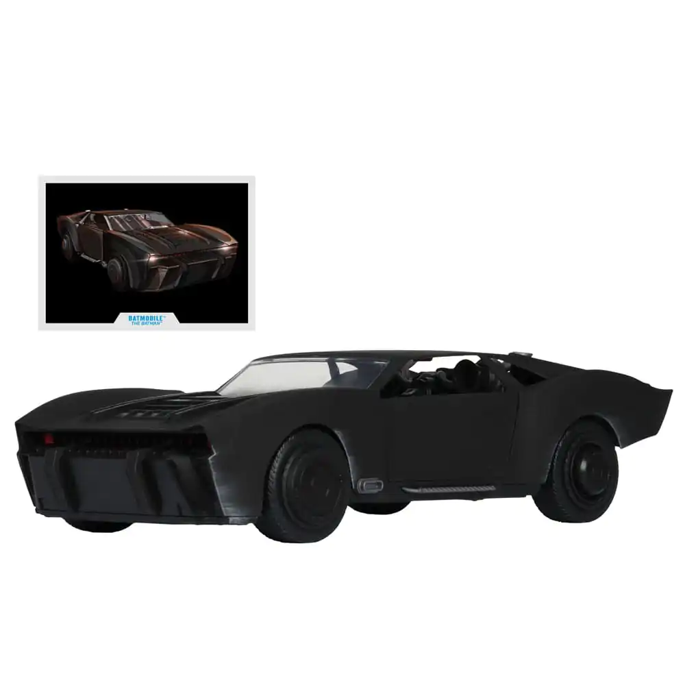 The Batman (2022) DC Multiverse Batmobil (Gold Label) jármű 48 cm termékfotó