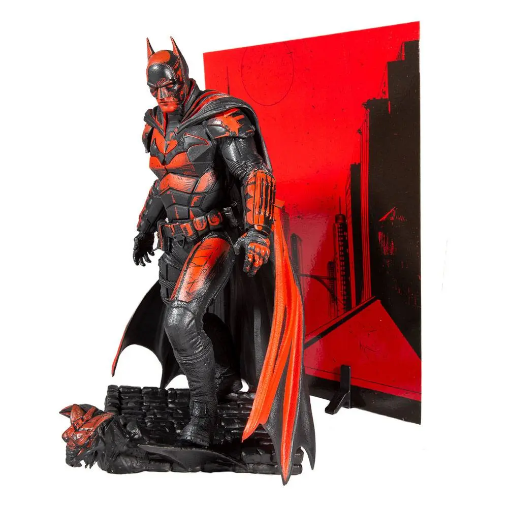 The Batman Movie Posed The Batman (Gold Label) PVC szobor figura 30 cm termékfotó