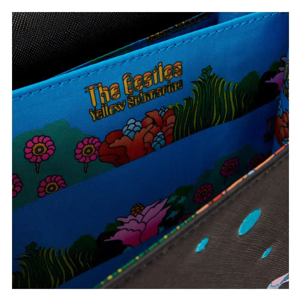 The Beatles Figural Yellow Submarine Flap Pocket keresztpántos táska termékfotó