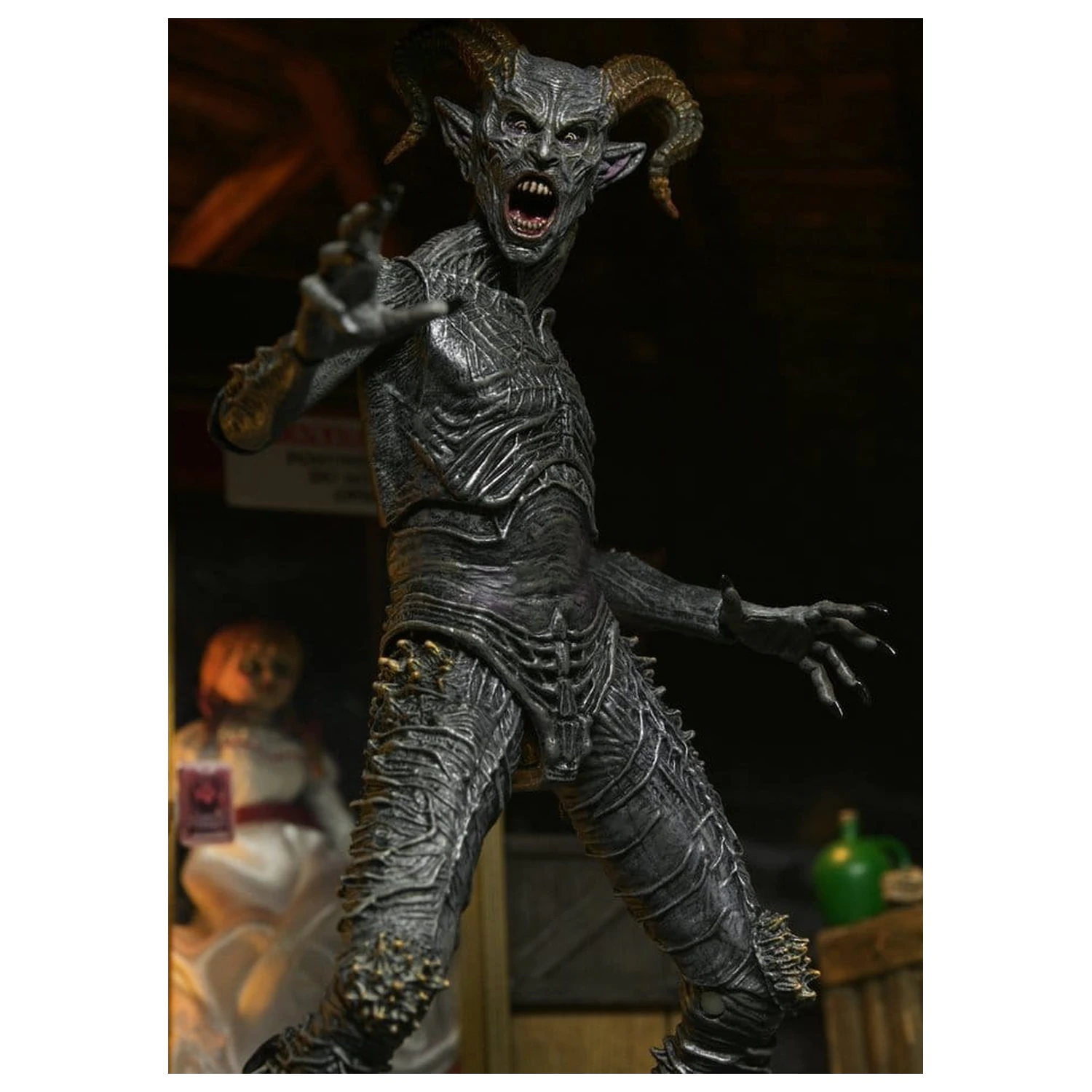 The Conjuring Universe figura Ultimate Malthus the Demon 18 cm termékfotó