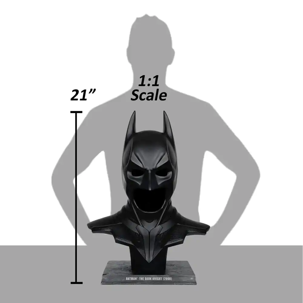 The Dark Knight DC Direct 1/1 Batman Cowl replika 54 cm termékfotó