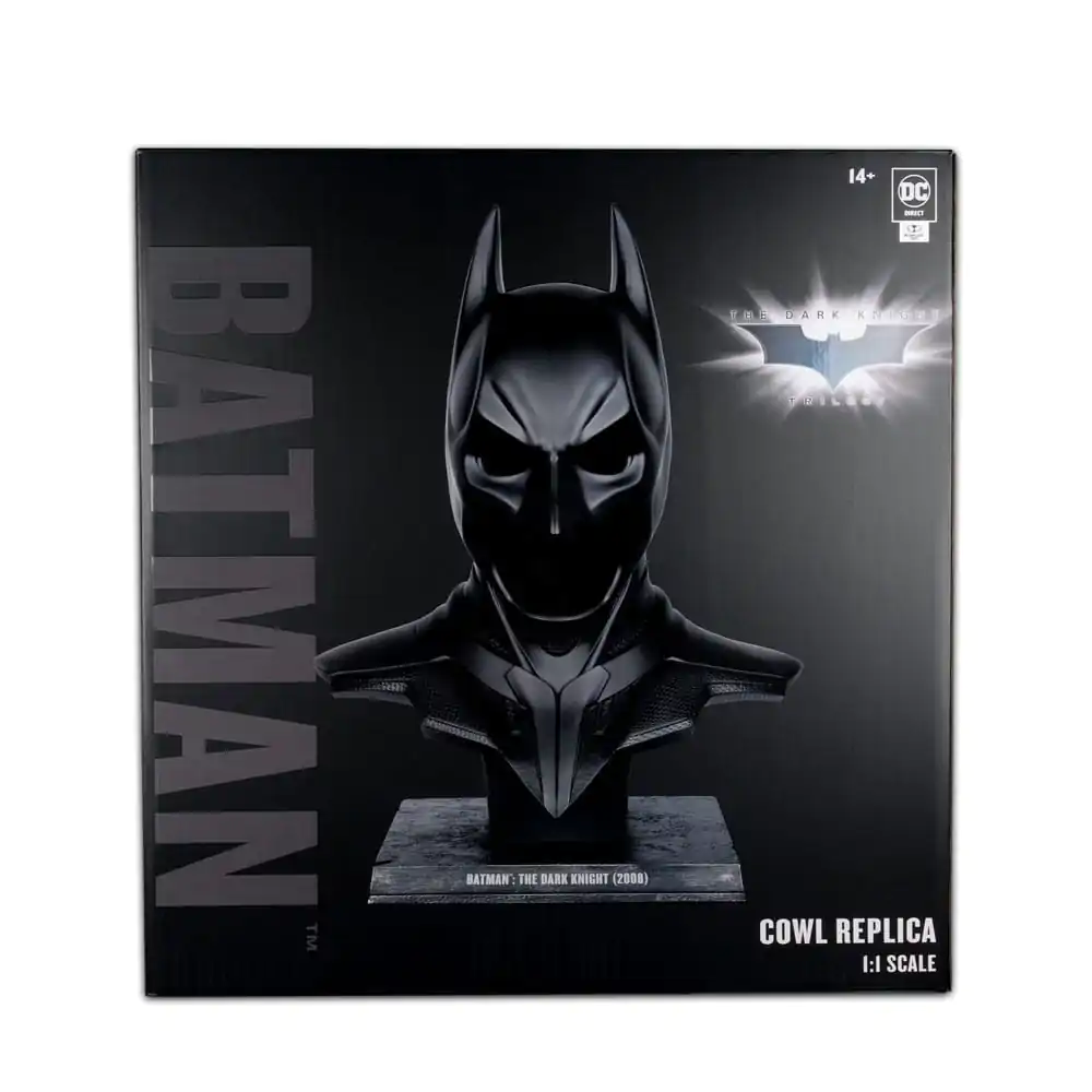 The Dark Knight DC Direct 1/1 Batman Cowl replika 54 cm termékfotó