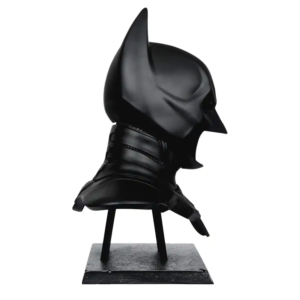 The Dark Knight DC Direct 1/1 Batman Cowl replika 54 cm termékfotó