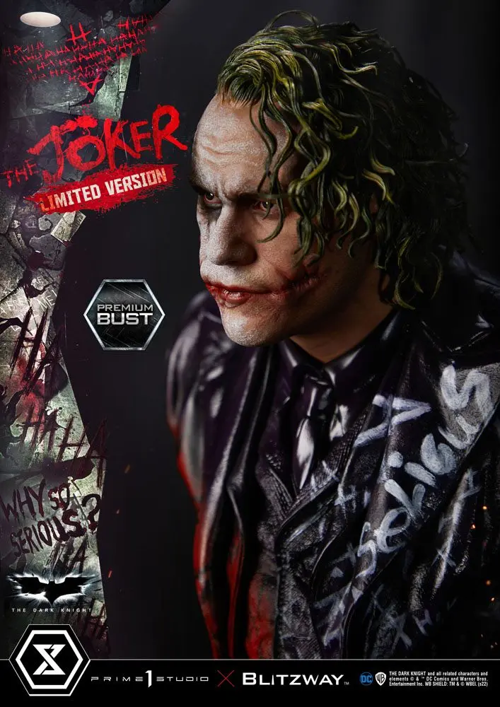 The Dark Knight Premium The Joker Limited Version mellszobor figura 26 cm termékfotó