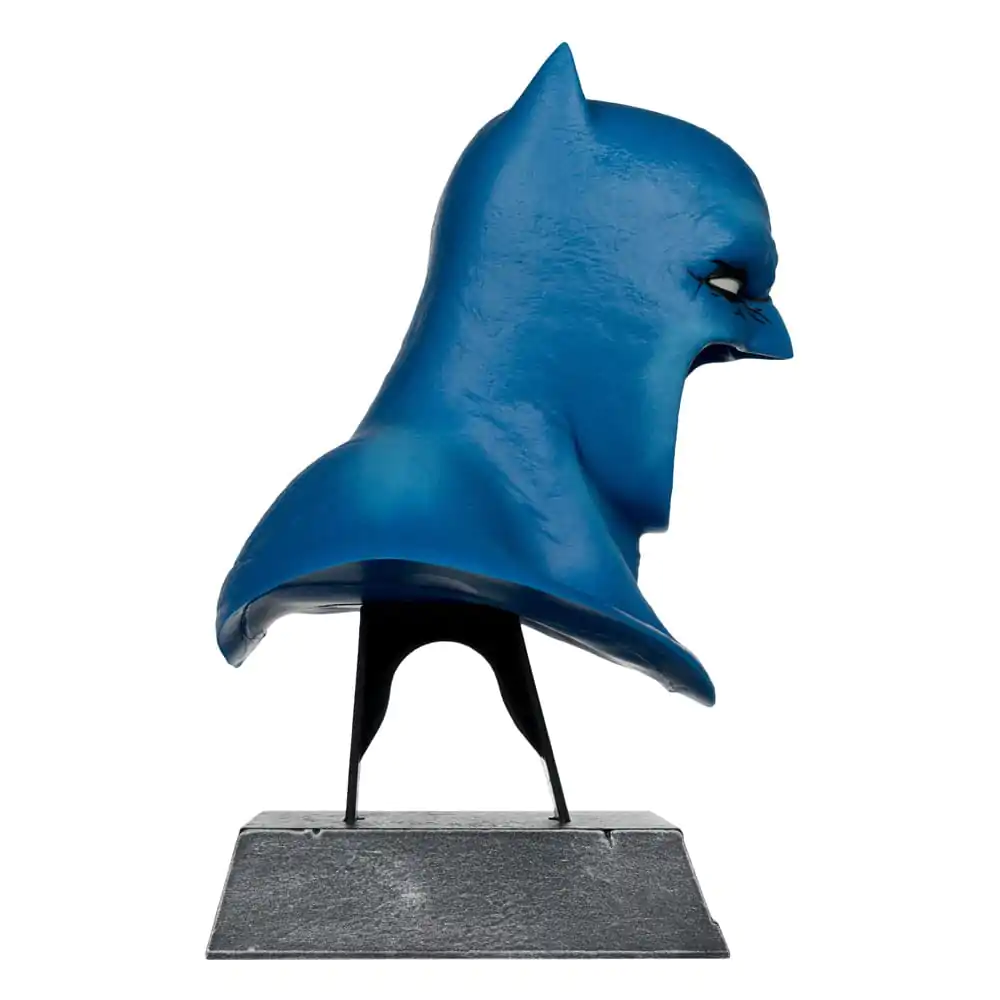 The Dark Knight Returns DC Direct 1/3 Batman Cowl Mini replika 19 cm termékfotó