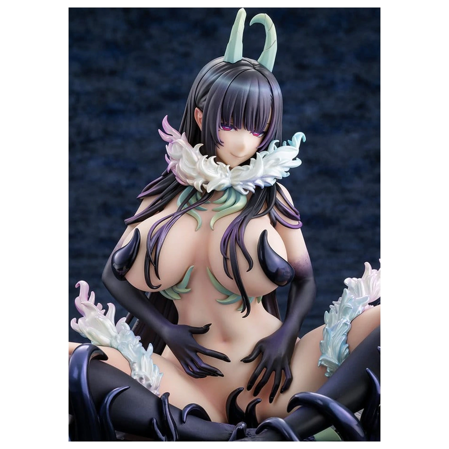 The Elder Sister-Like One PVC figura 1/6 Chiyo 18 cm termékfotó