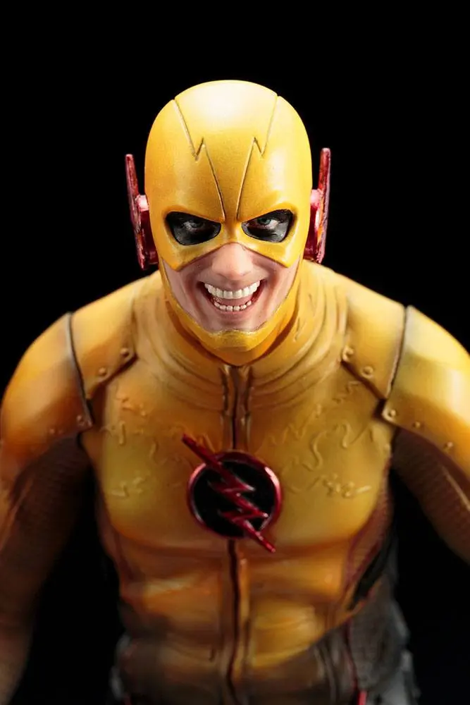 The Flash ARTFX+ 1/10 Reverse Flash PVC szobor figura 17 cm termékfotó