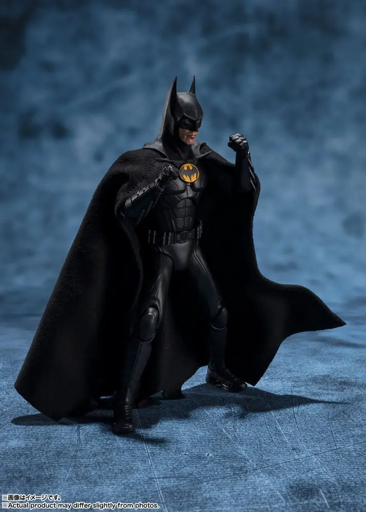 The Flash S.H. Figuarts Batman akciófigura 15 cm termékfotó