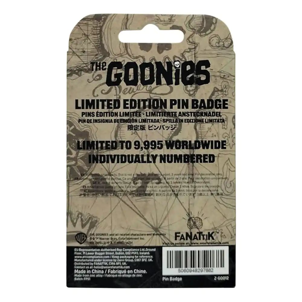 The Goonies 40th Anniversary Never Say Die kitűző termékfotó