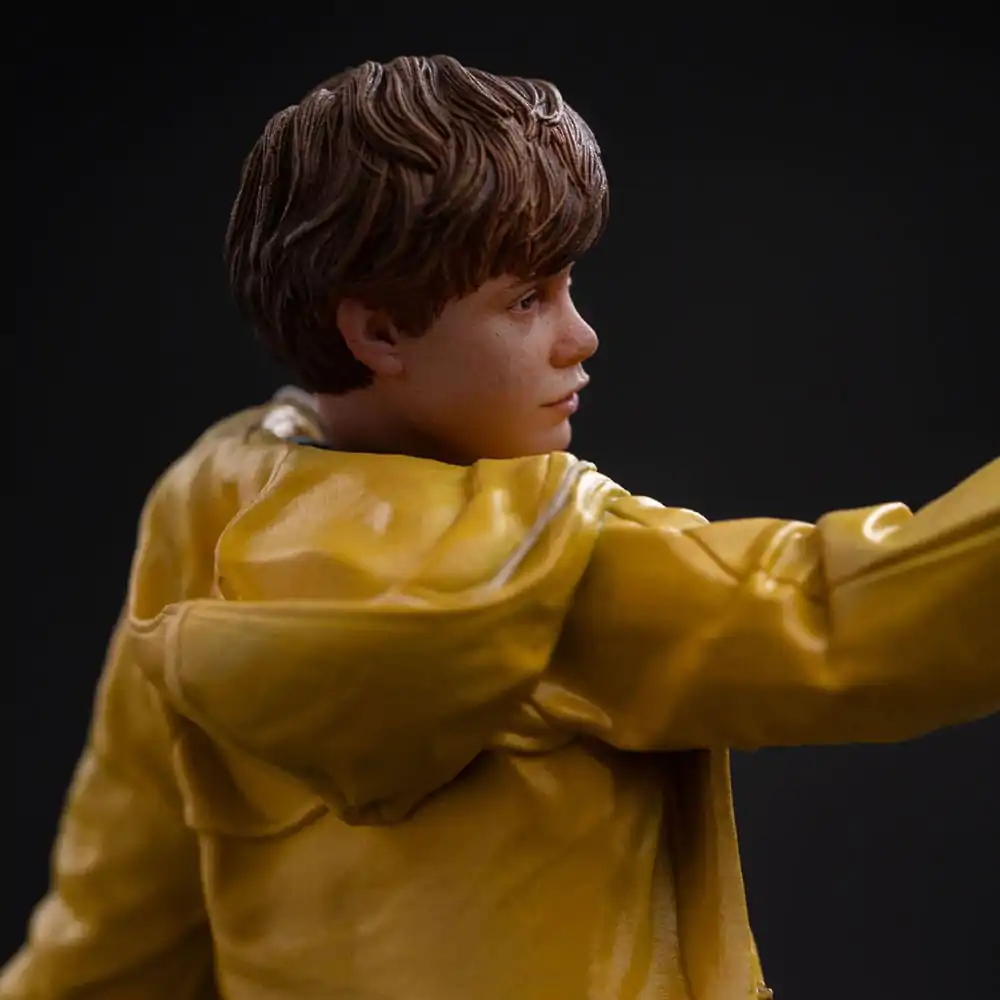 The Goonies Art Scale 1/10 Mikey Walsh (40th anniversary) szobor figura 21 cm      termékfotó