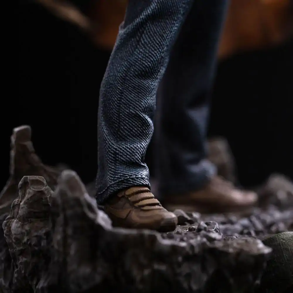 The Goonies Art Scale 1/10 Mikey Walsh (40th anniversary) szobor figura 21 cm      termékfotó