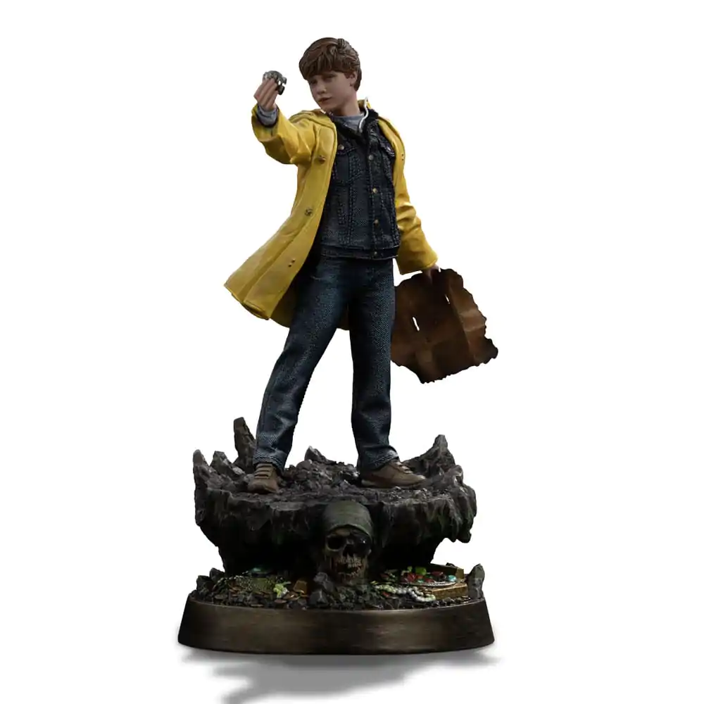 The Goonies Art Scale 1/10 Mikey Walsh (40th anniversary) szobor figura 21 cm      termékfotó