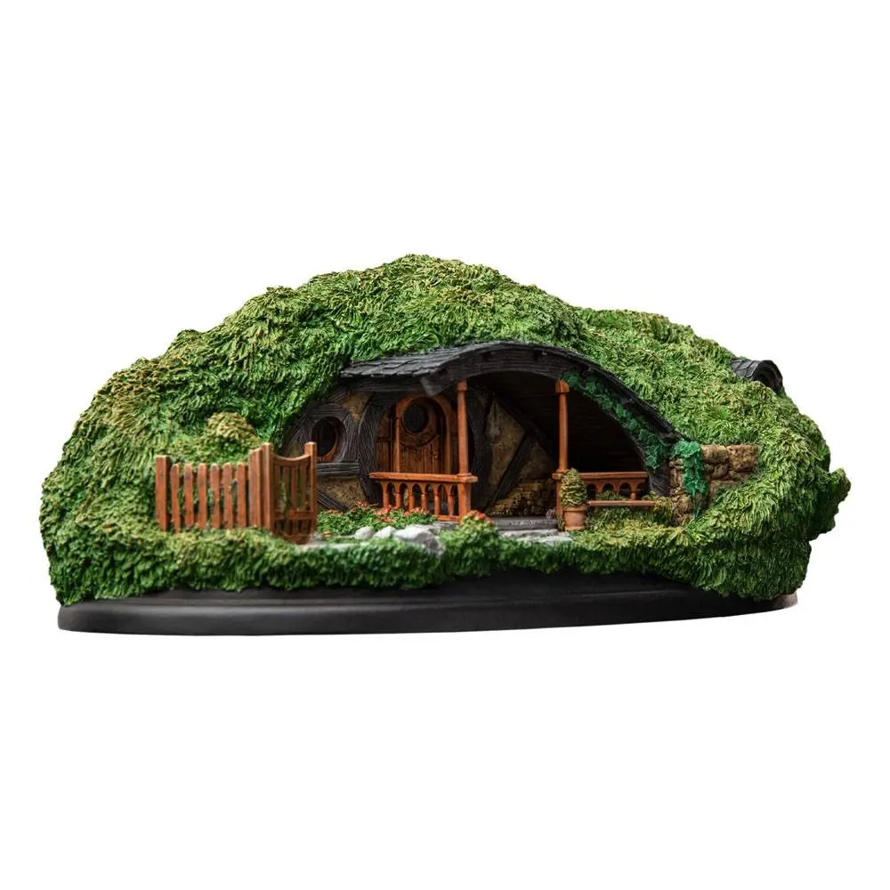 The Hobbit Trilogy Statue #39 Low Road szobor figura 15 cm termékfotó