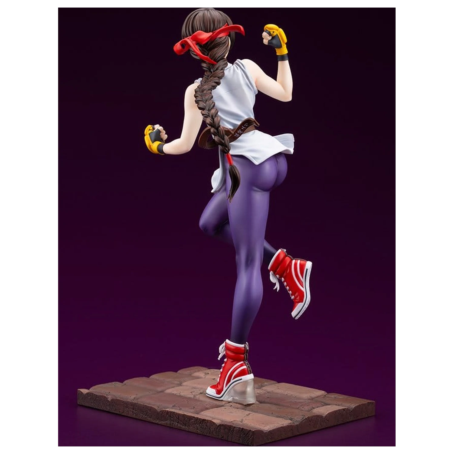 The King of Fighters XV 1/7 Yuri Sakazaki PVC figura 21 cm termékfotó