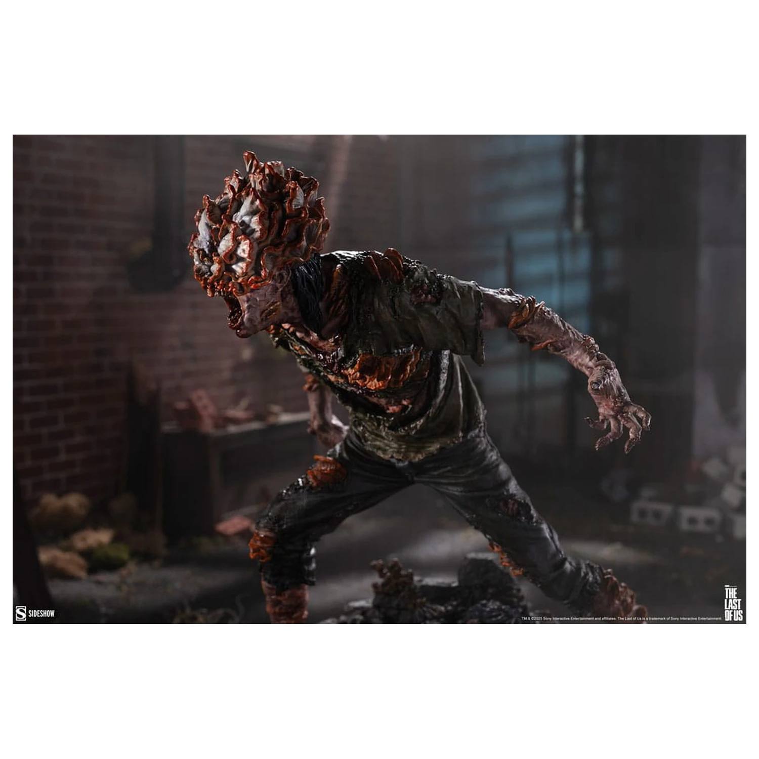 The Last of Us 1/6 Clicker szobor figura 27 cm termékfotó