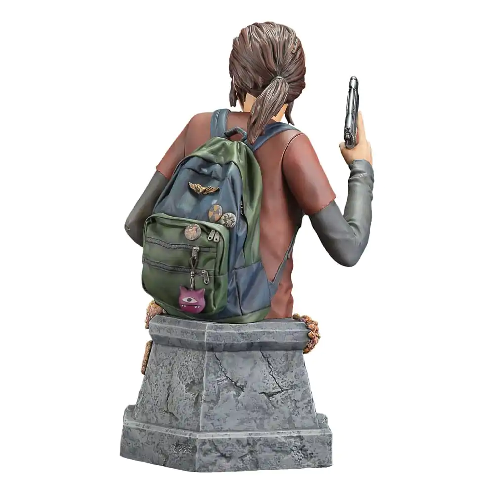 The Last of Us Ellie with Handgun mellszobor figura 19 cm termékfotó