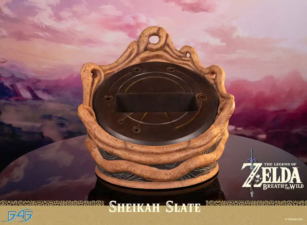 The Legend of Zelda: Breath of the Wild Life-Size Statue 1/1 Sheikah Slate életnagyságú szobor 24 cm termékfotó