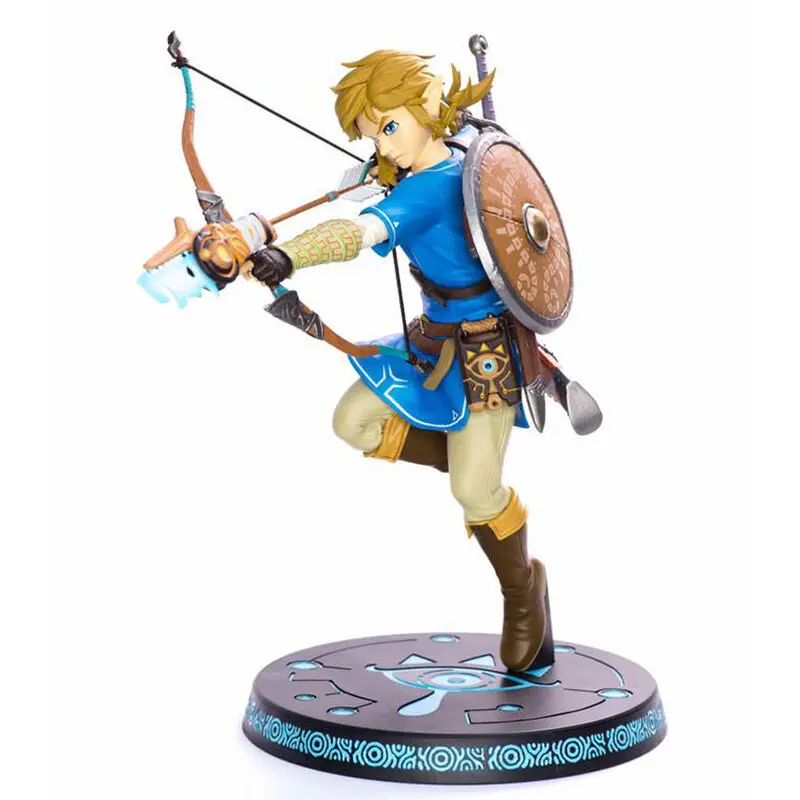 The Legend of Zelda Breath of The Wild Link Standard szobor figura 25cm termékfotó