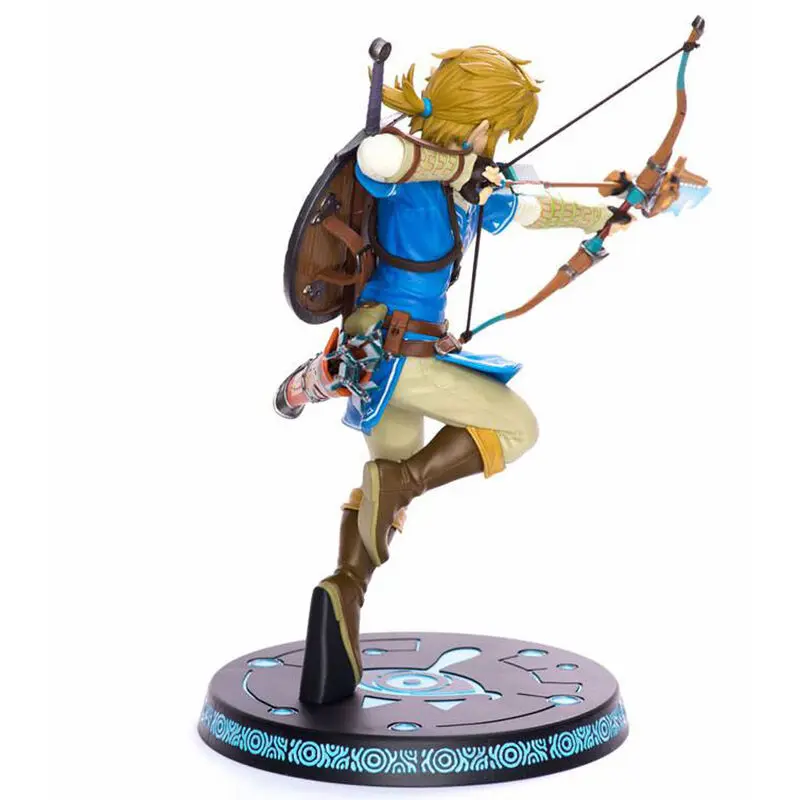 The Legend of Zelda Breath of The Wild Link Standard szobor figura 25cm termékfotó