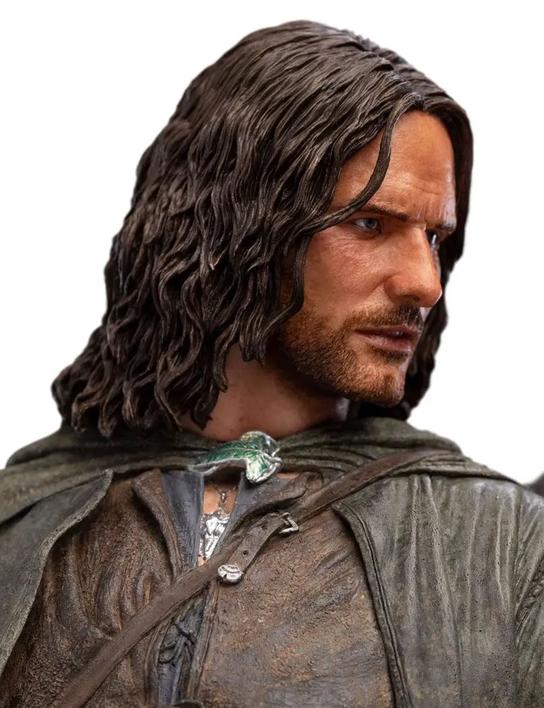 The Lord of the Rings 1/6 Aragorn, Hunter of the Plains (Classic Series) szobor figura 32 cm termékfotó