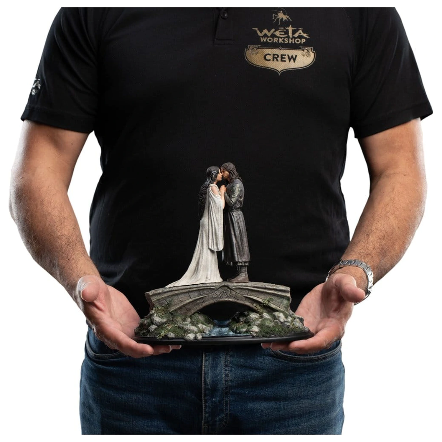The Lord of the Rings Aragorn & Arwen Mini szobor figura 24 cm termékfotó