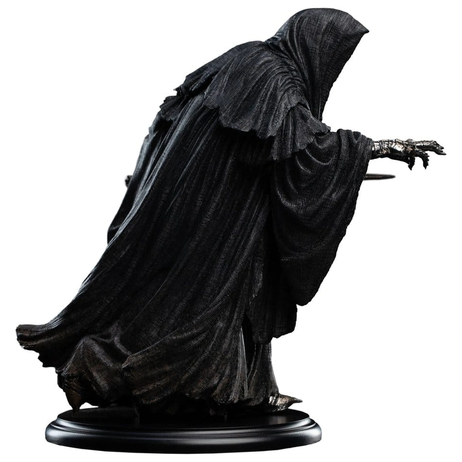 The Lord of the Rings Trilogy Ringwraith at the Prancing Pony Mini szobor figura 18 cm termékfotó