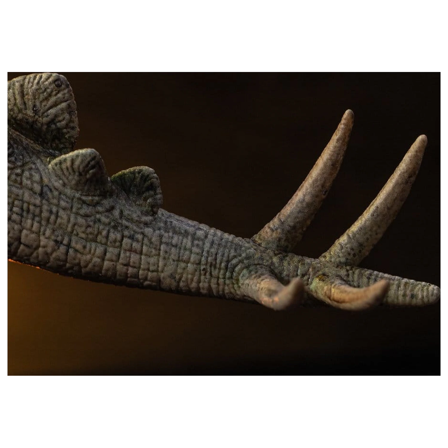 The Lost World: Jurassic Park Icons szobor figura Stegosaurus 18 cm termékfotó
