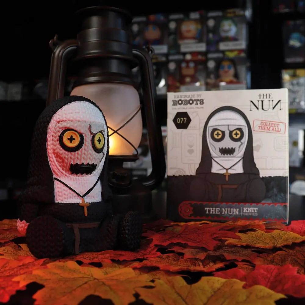 The Nun Vinyl figura The Nun 13 cm termékfotó