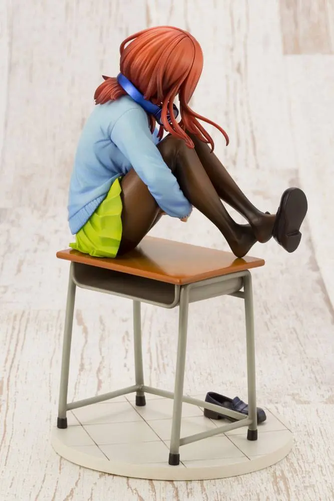 The Quintessential Quintuplets 1/8 Miku Nakano Bonus Edition PVC szobor figura 23 cm termékfotó