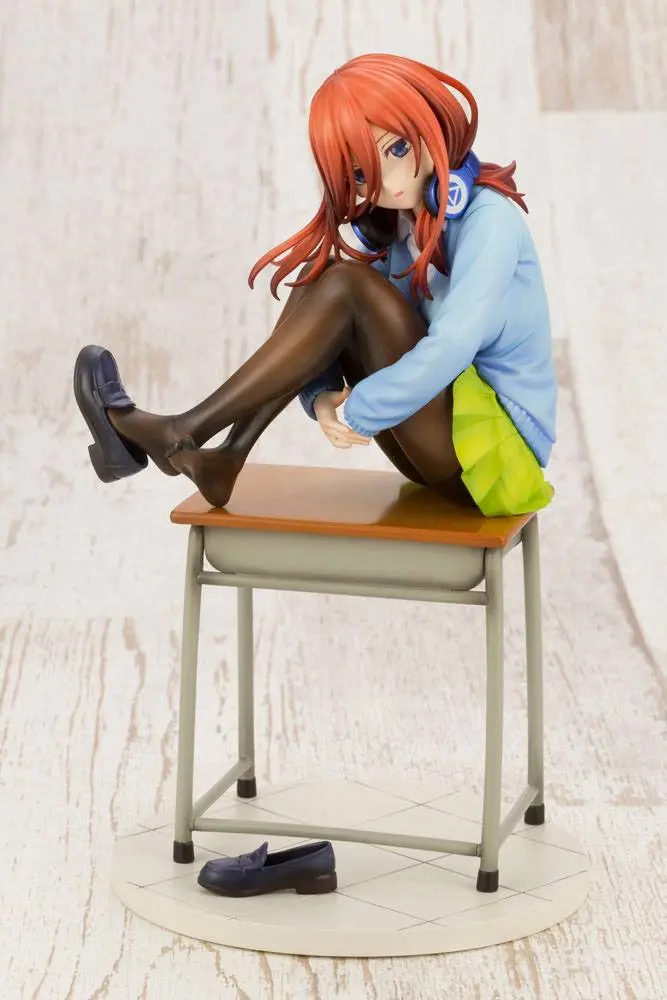 The Quintessential Quintuplets 1/8 Miku Nakano Bonus Edition PVC szobor figura 23 cm termékfotó
