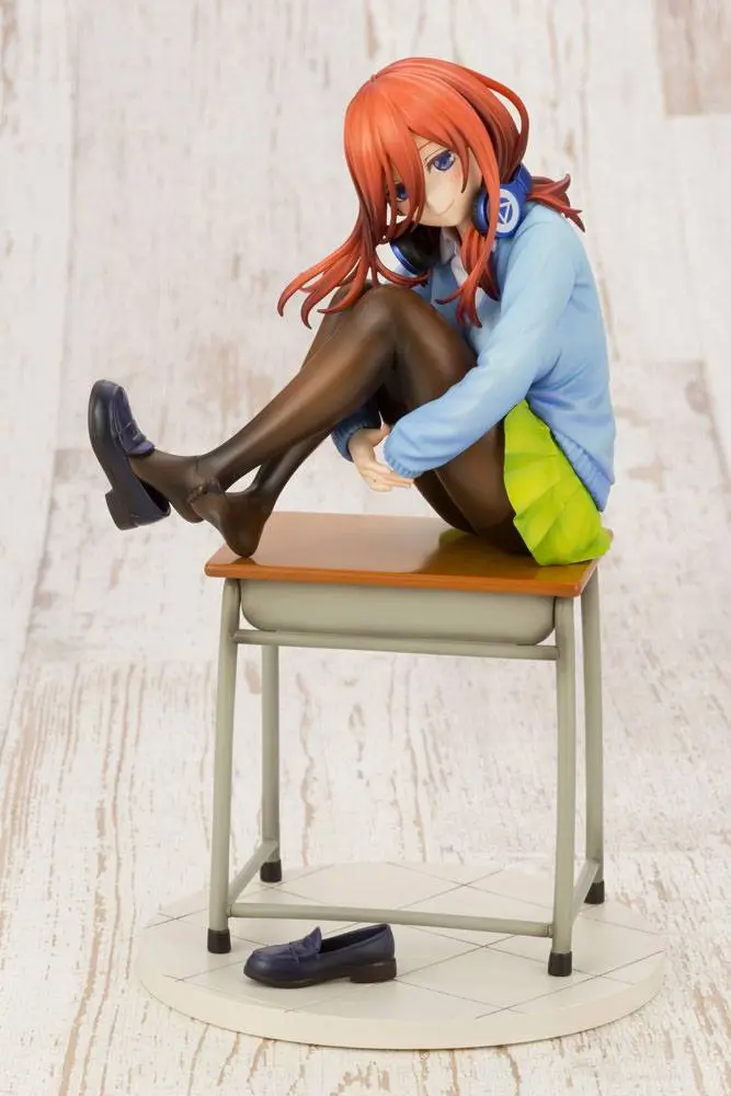 The Quintessential Quintuplets 1/8 Miku Nakano Bonus Edition PVC szobor figura 23 cm termékfotó