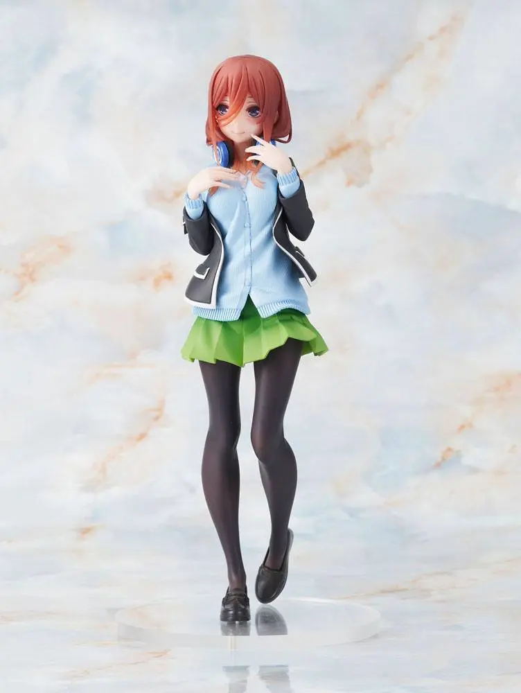 The Quintessential Quintuplets Coreful Nakano Miku Uniform Ver. PVC szobor figura 20 cm termékfotó