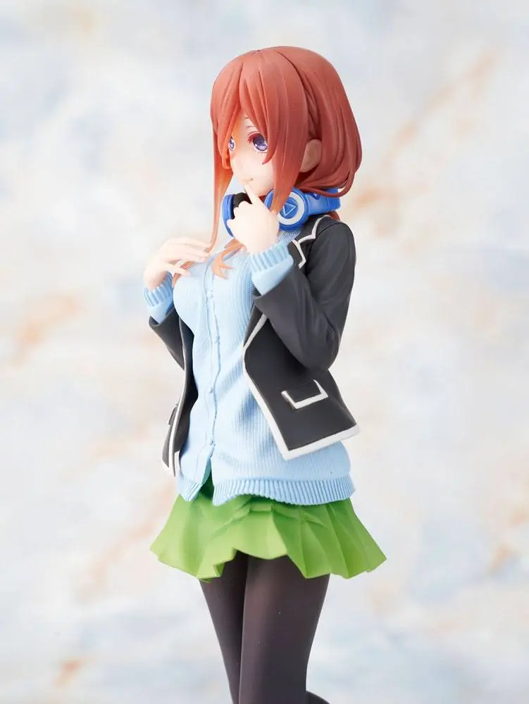 The Quintessential Quintuplets Coreful Nakano Miku Uniform Ver. PVC szobor figura 20 cm termékfotó