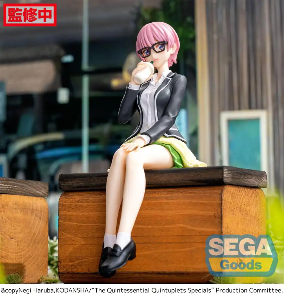 The Quintessential Quintuplets PM Perching PVC Statue Ichika Nakano Casual Cloths 14 cm termékfotó